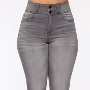 Fashion Nova Keep it Buttoned Skinny Jeans